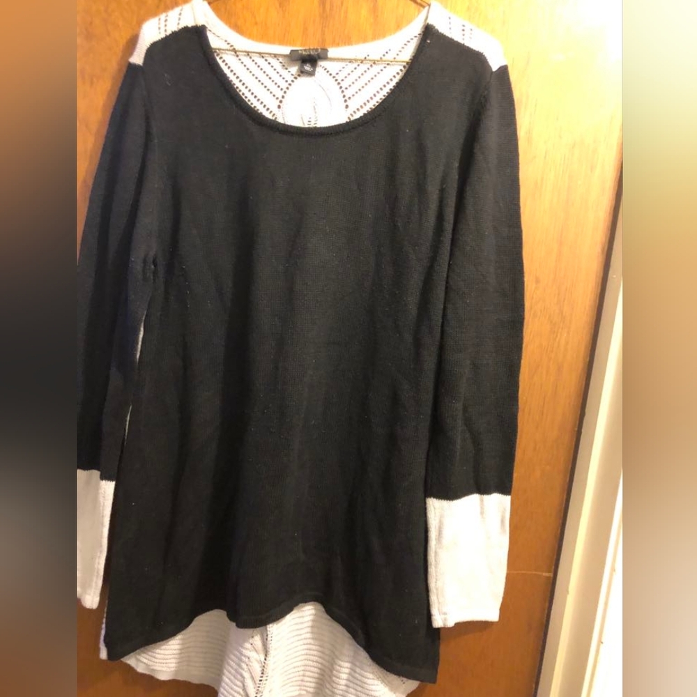 Nicole by Nicole Miller Black Sweater